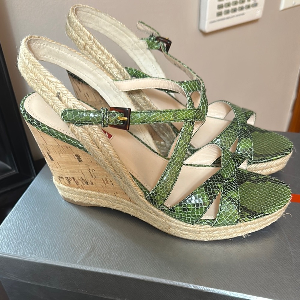 Prada Green Snakeskin Women's Sandals - Picture 2 of 7